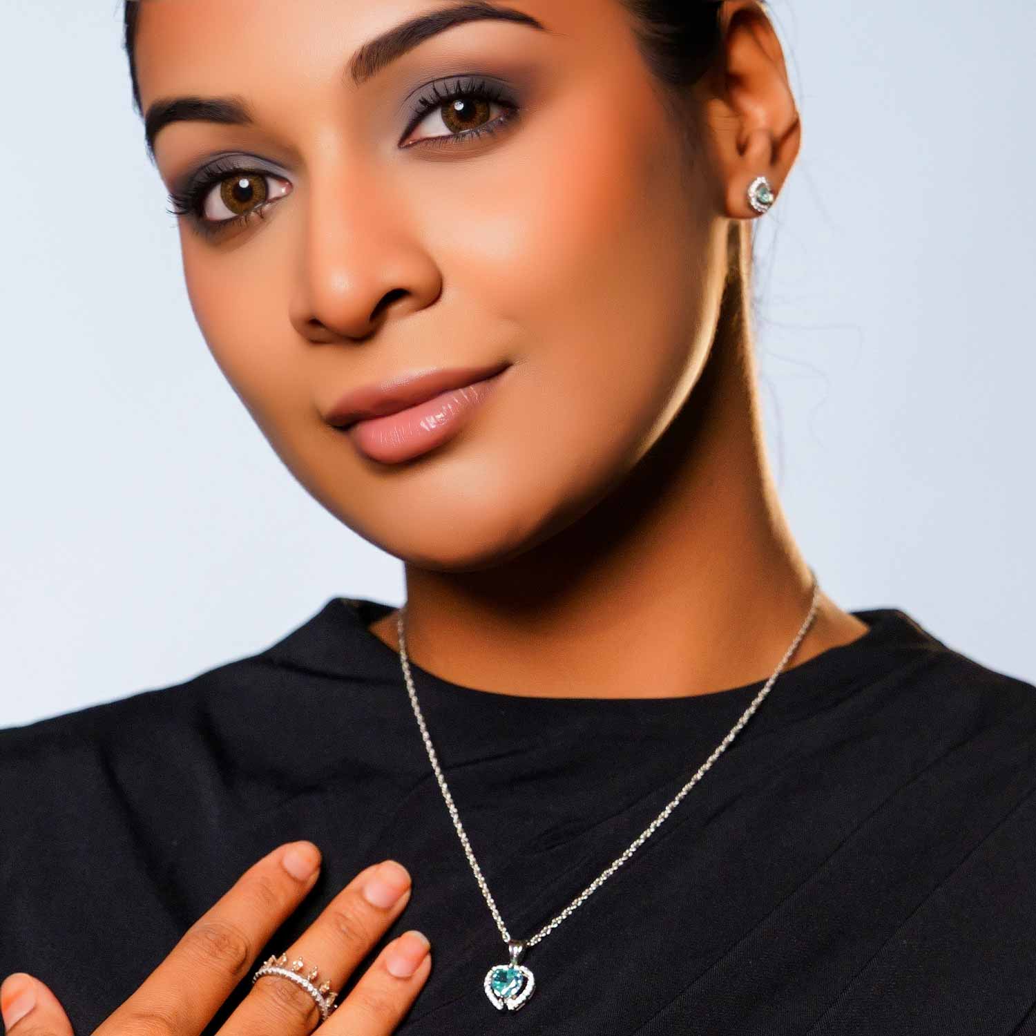Sleek Heart Pendent Chain with 92.5 Sterling Silver Ivanah Silver