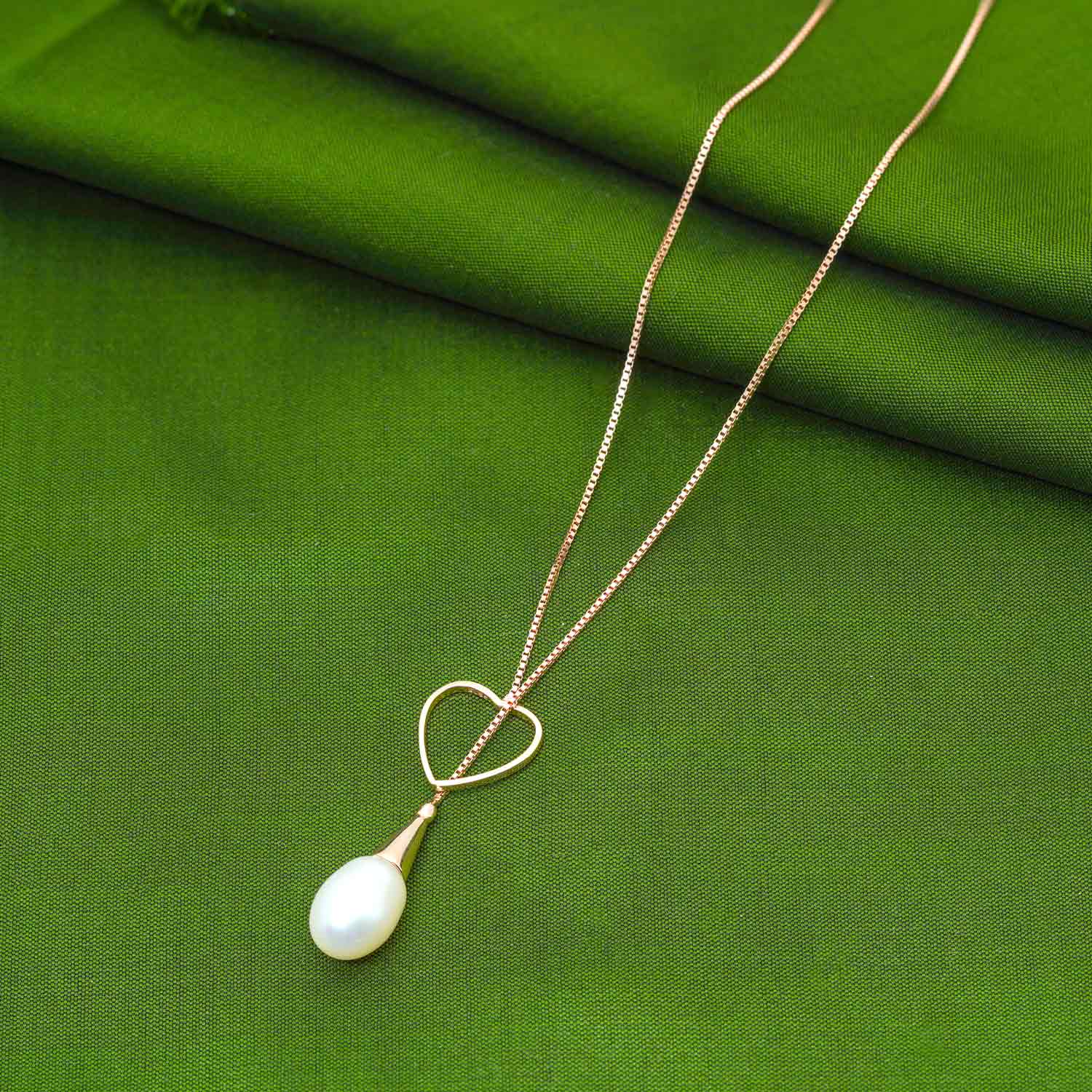 Shimmer Pearl Drop Heart Pendent With Chain 92.5 Sterling Silver Rose Gold Polish Ivanah Silver