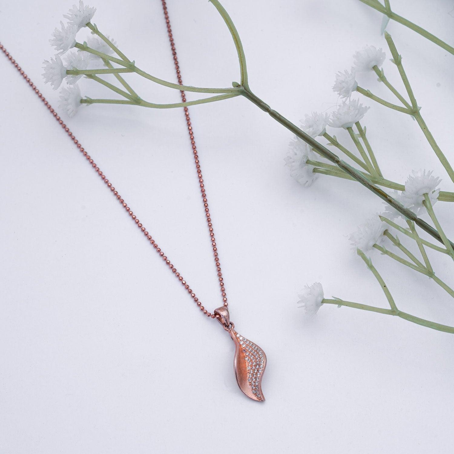 Minimalistic Leaf - Ivanah Silver