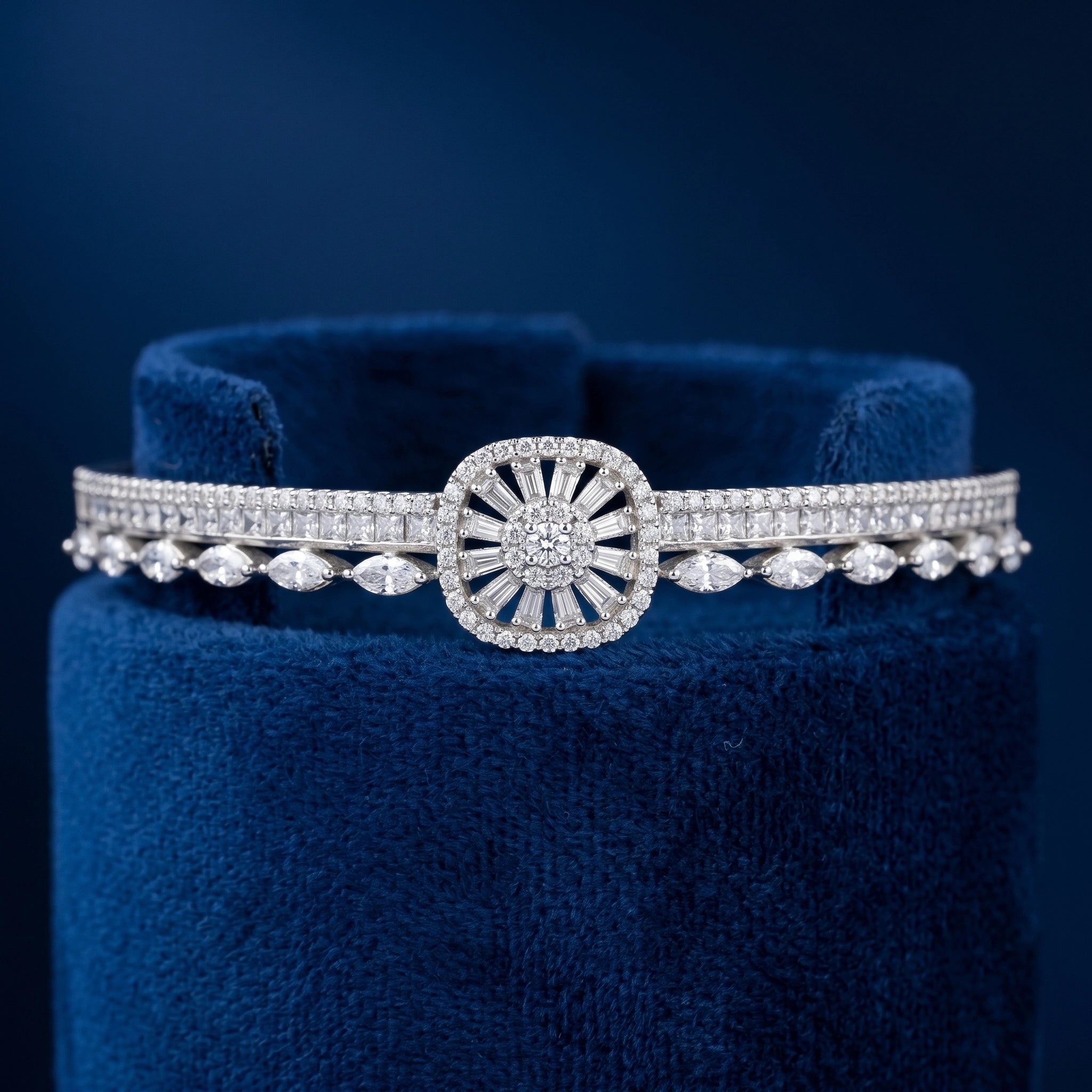Cuff Bracelet Ivanah Silver