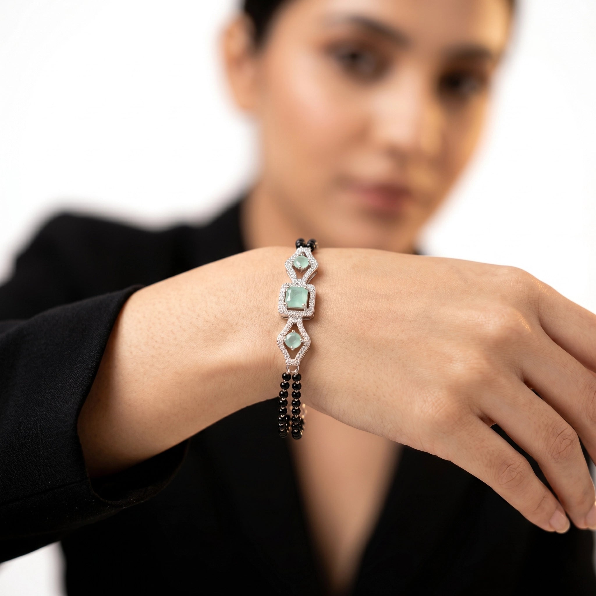 black Beads bracelet Ivanah Silver