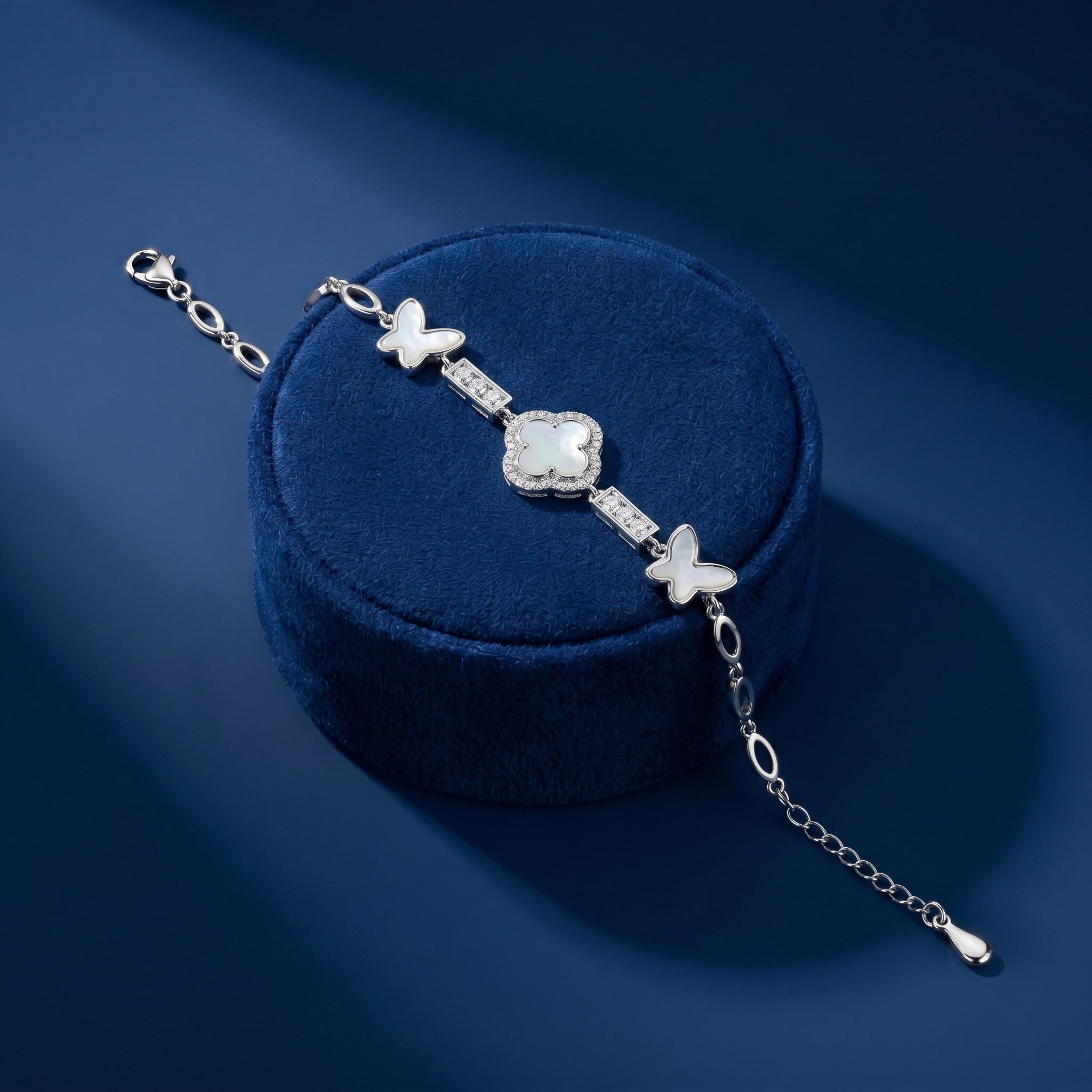 MOP Sleek Bracelet Ivanah Silver