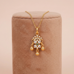 Delicate Gold-Toned Floral Chandelier Pendant Ivanah Silver