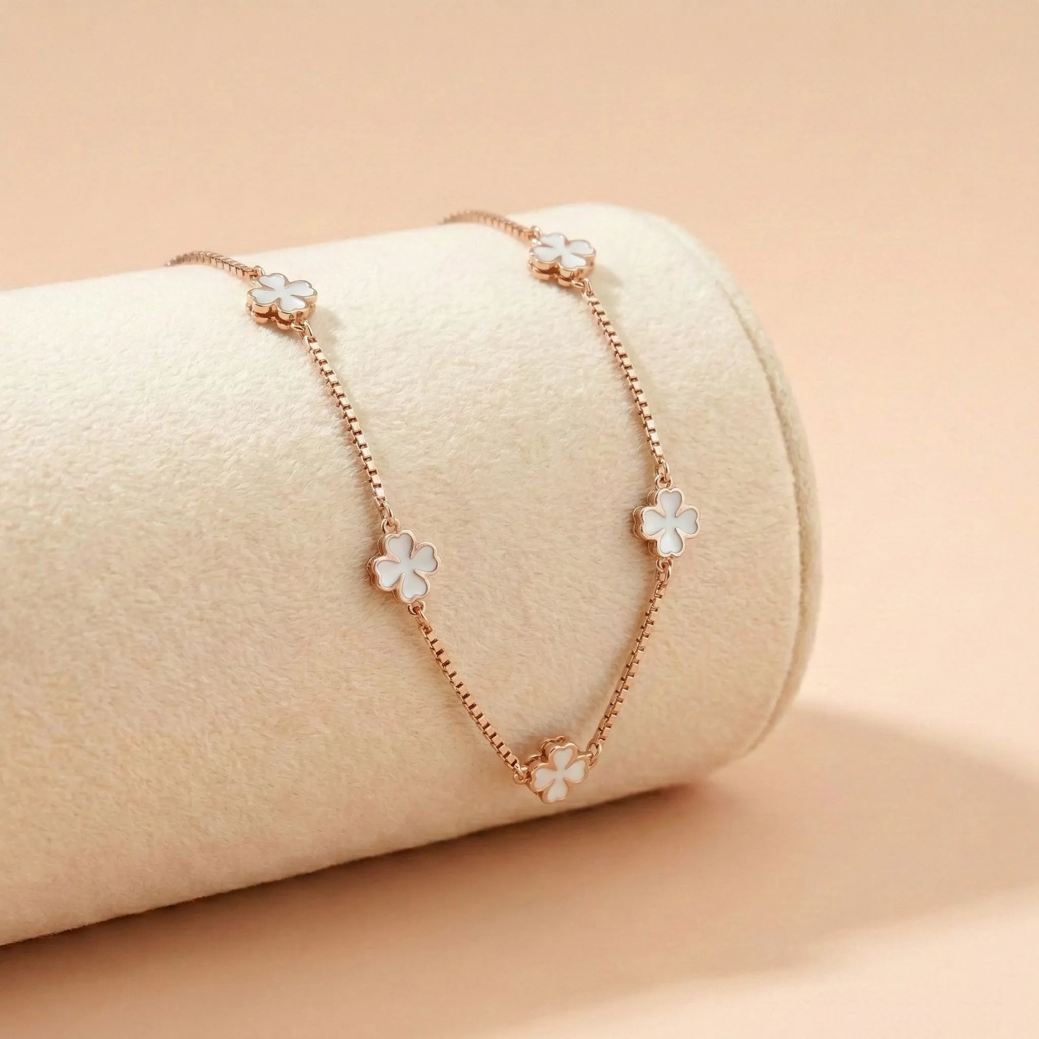 92.5 Silver Rose Gold Plated Clover Charm Chain Ivanah Silver