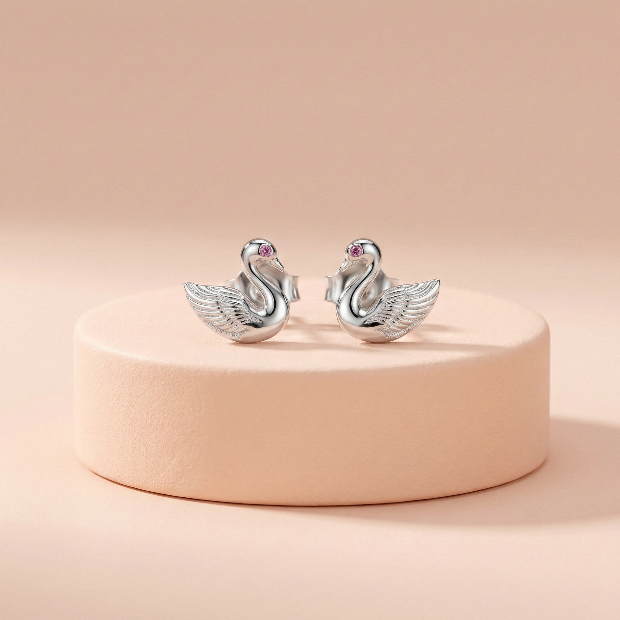 92.5 Silver Graceful Swan Stud Ivanah Silver