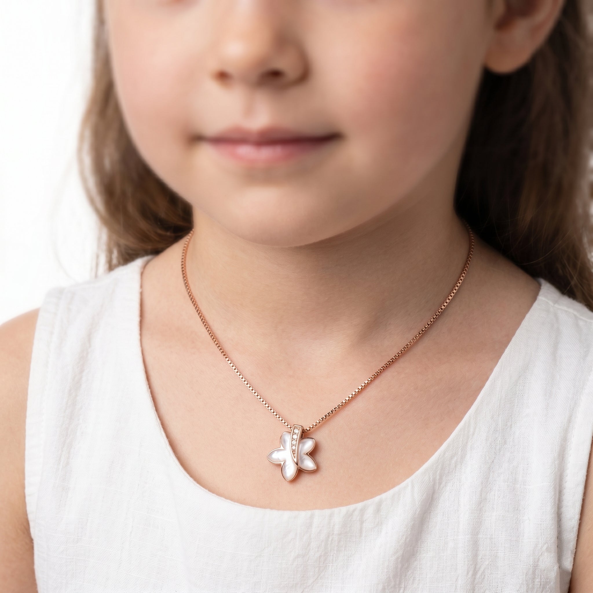 Rose Gold Mother-of-Pearl Floral Pendant Ivanah Silver