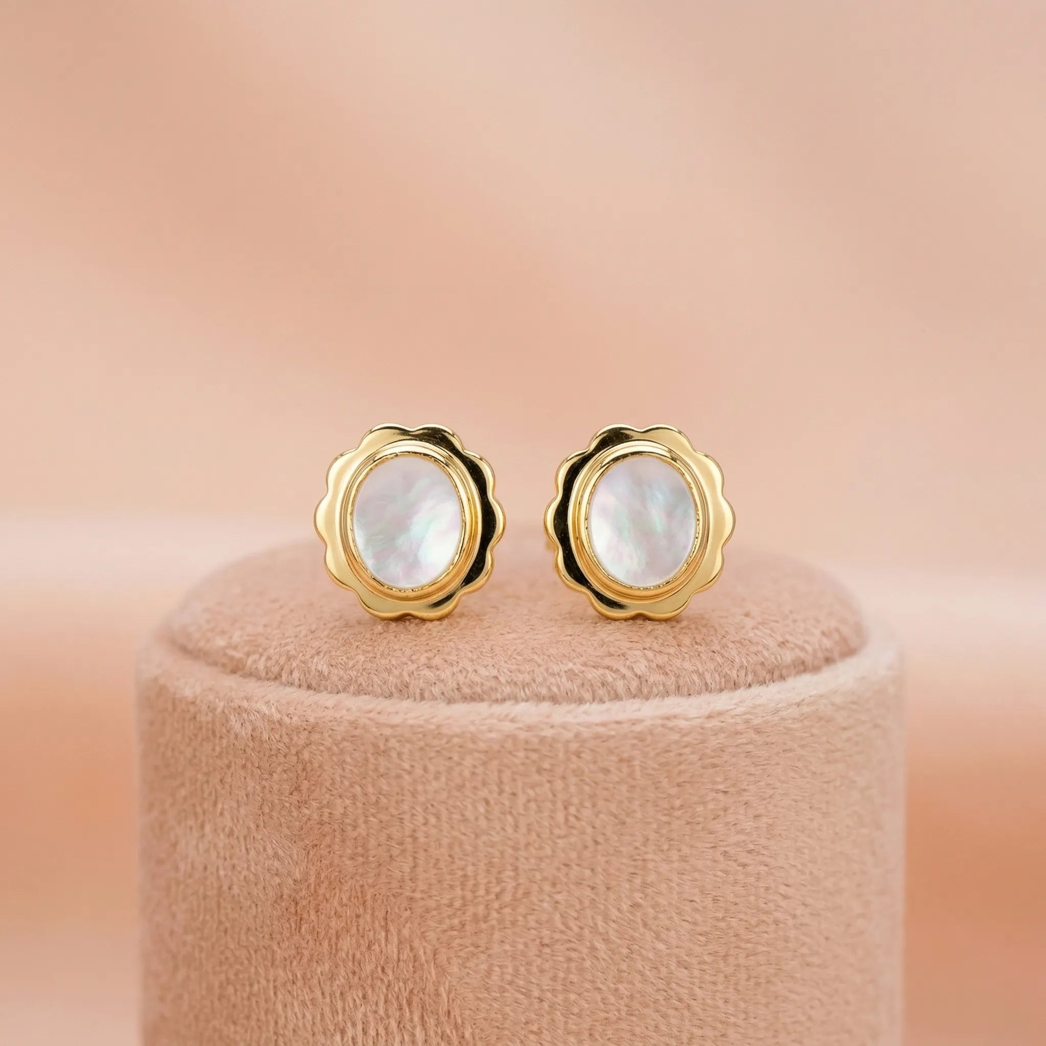 Gold-Plated 92.5 Silver Scalloped Oval Pearlescent Stud Ivanah Silver