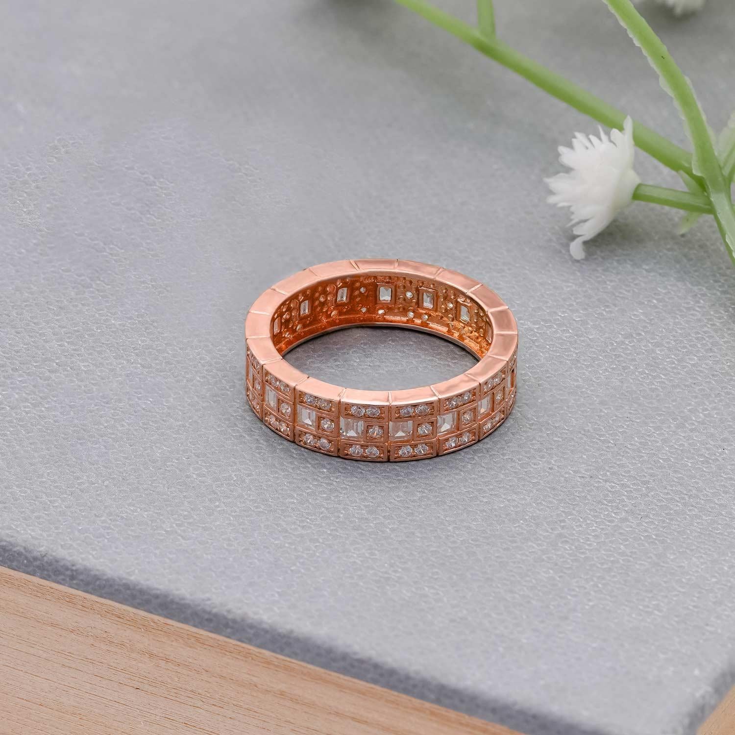 Comely Minimalist Ring - Ivanah Silver